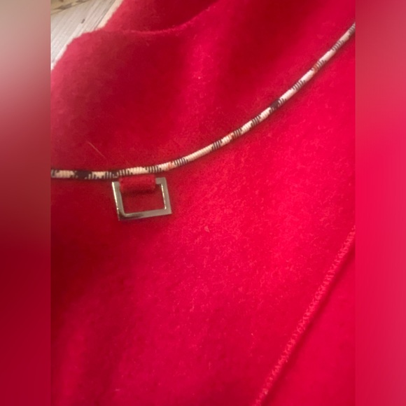 ❄️ Red coat -jacket with plaid accents. - Picture 5 of 12